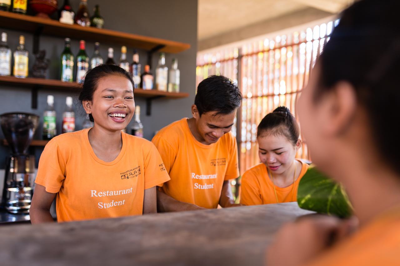 Sala Bai Hotel & Restaurant School Siem Reap Exterior photo